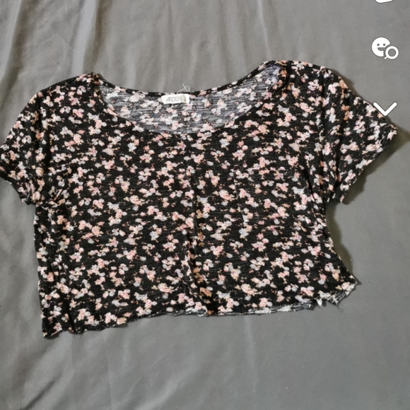 crop top/ beach cover up - Picture 1 of 2